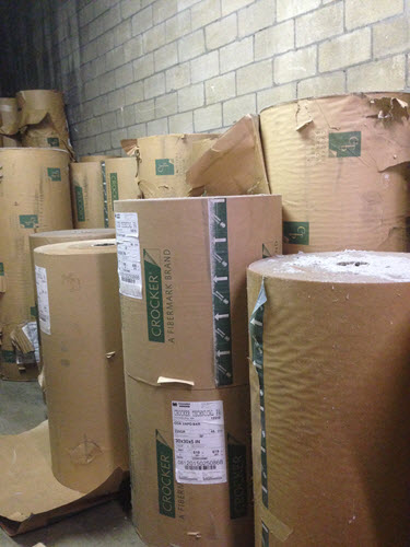 Paper rolls and mixed fibers grades